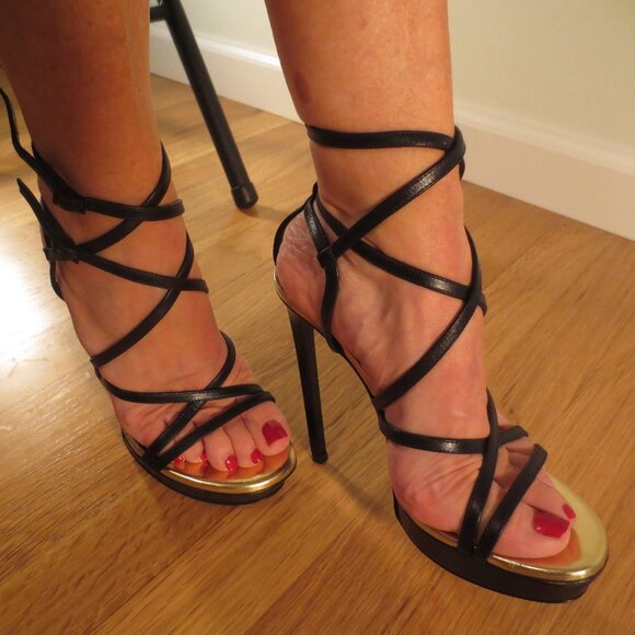 Stunning Strappy Black SAINT LAURENT High Heel Platform Sandals - Picture 11 of 16